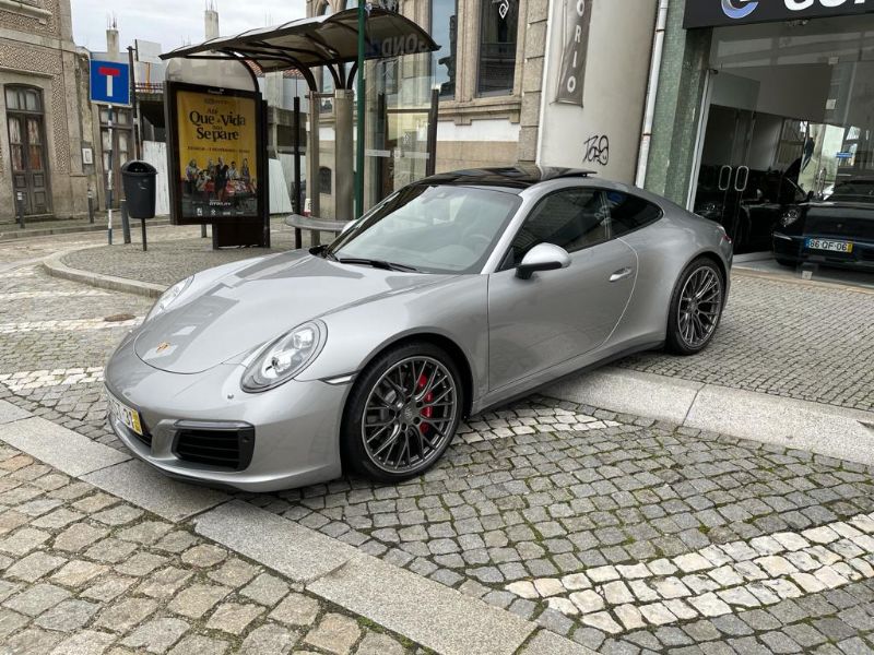 Porsche 911 CARRERA 4S PDK