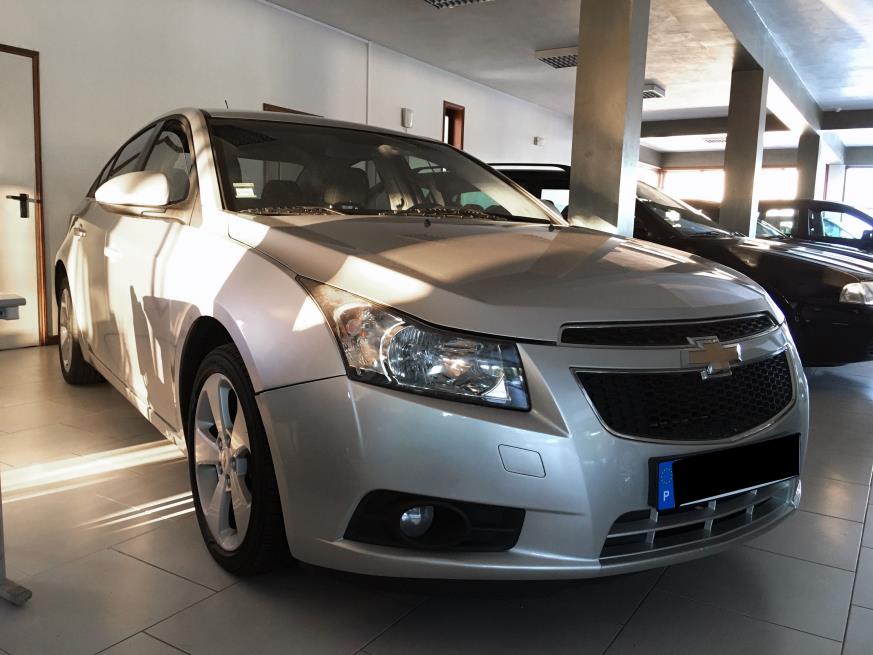 MG Ribeiro Motores - Comércio de Automóveis: Chevrolet Cruze  - 7.250 €