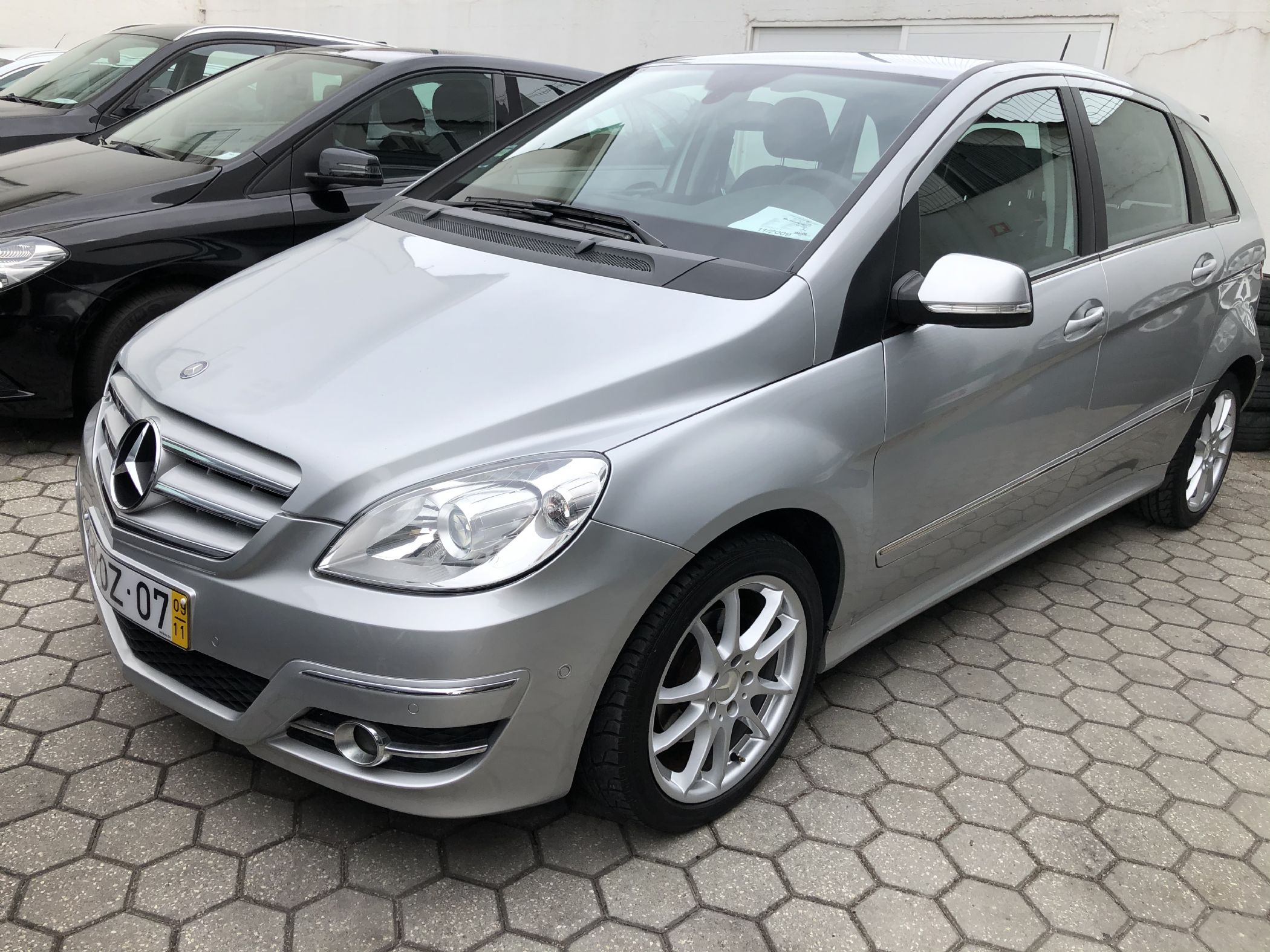 Mercedes Benz B 180 CDI - Usado Para Venda Em Lousã